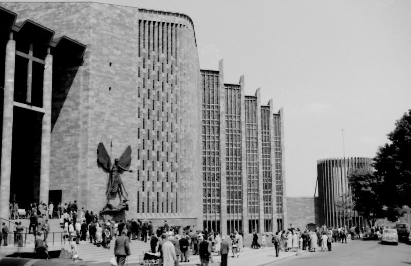 COVENTRY CATHEDRAL OLD & NEW