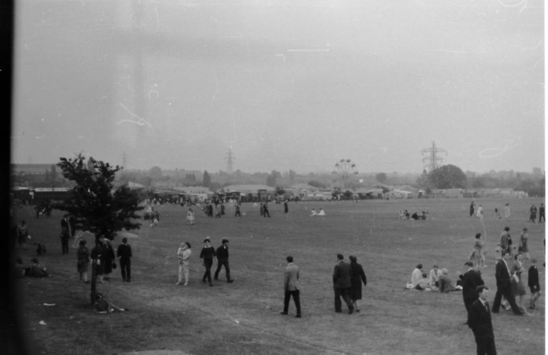 HEARSALL COMMON FAIR 1950'S